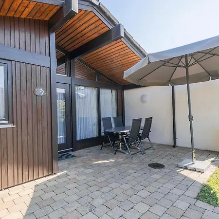 Ferienwohnpark Satteldachhaus Typ 9 Sd 19 Holiday home Immenstaad am Bodensee